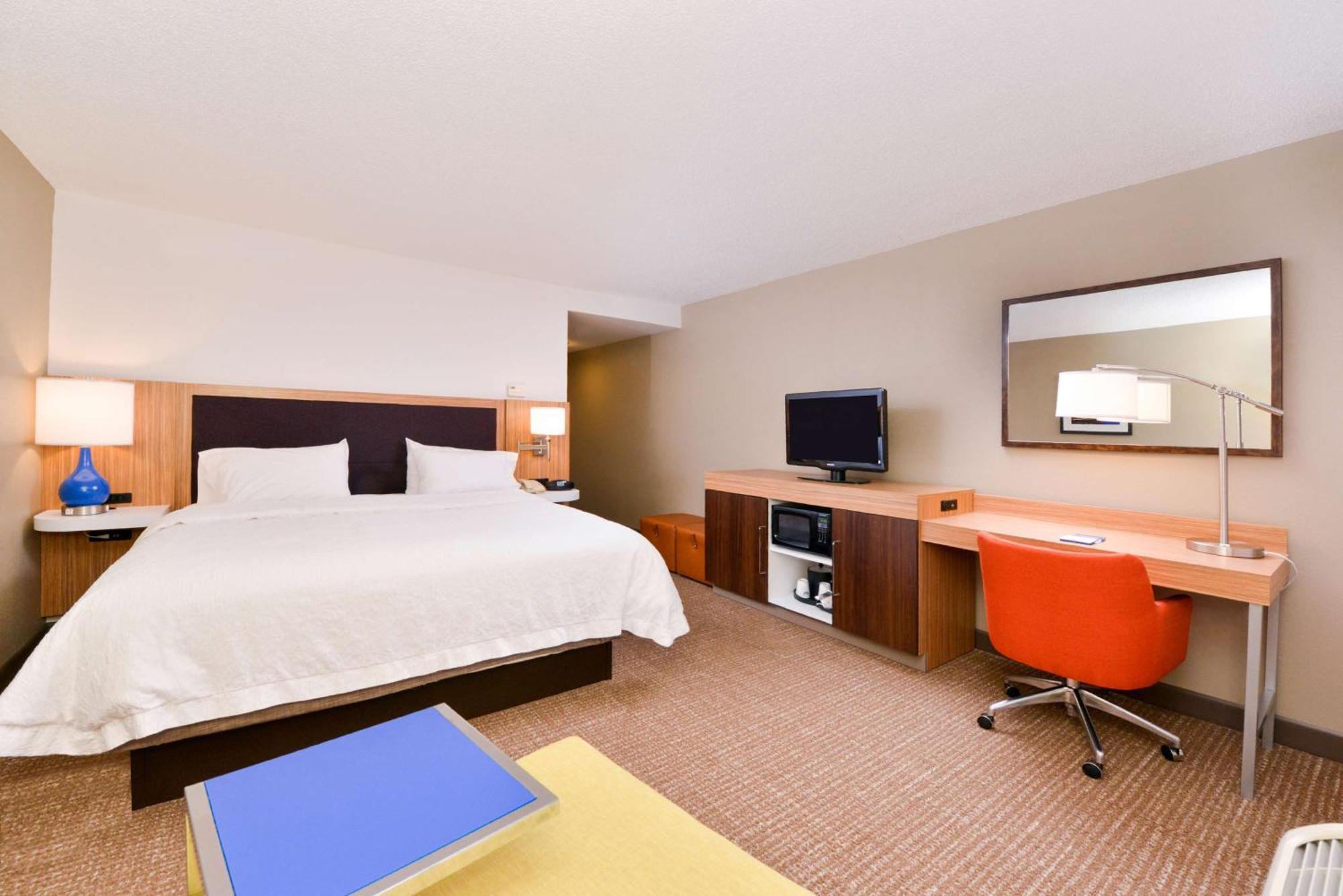 Hampton Inn & Suites By Hilton Plymouth Extérieur photo