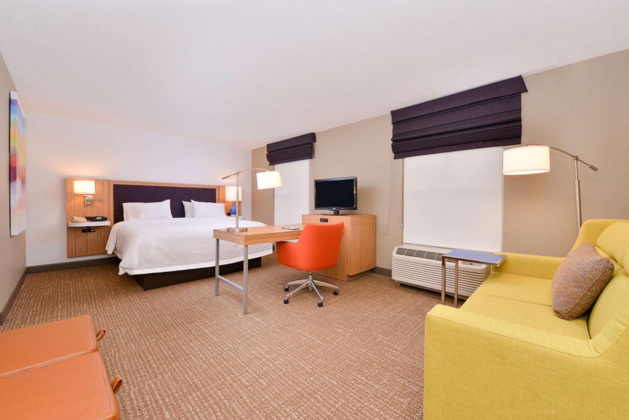 Hampton Inn & Suites By Hilton Plymouth Extérieur photo