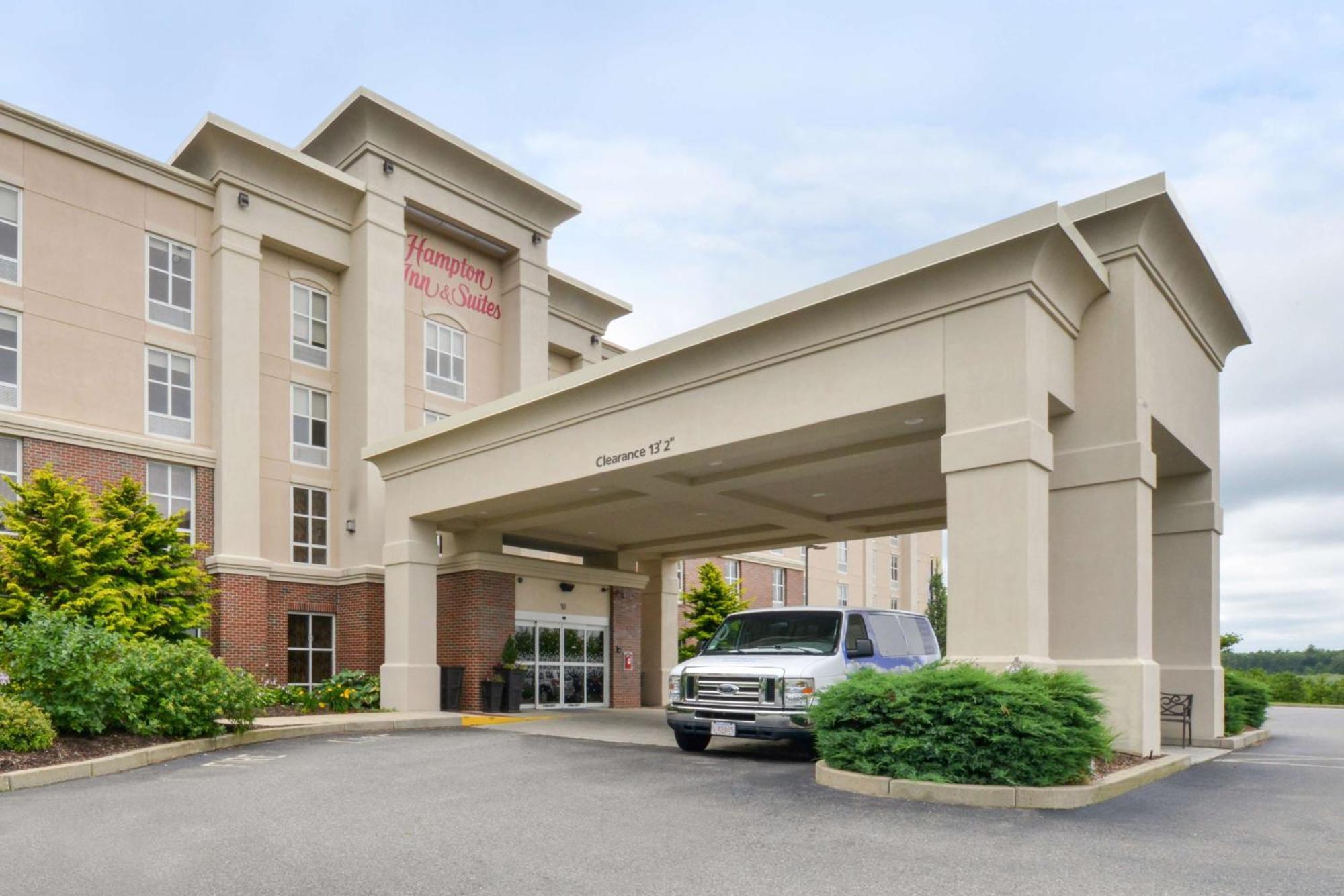 Hampton Inn & Suites By Hilton Plymouth Extérieur photo