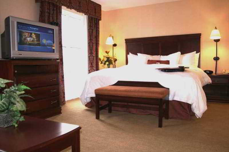 Hampton Inn & Suites By Hilton Plymouth Extérieur photo