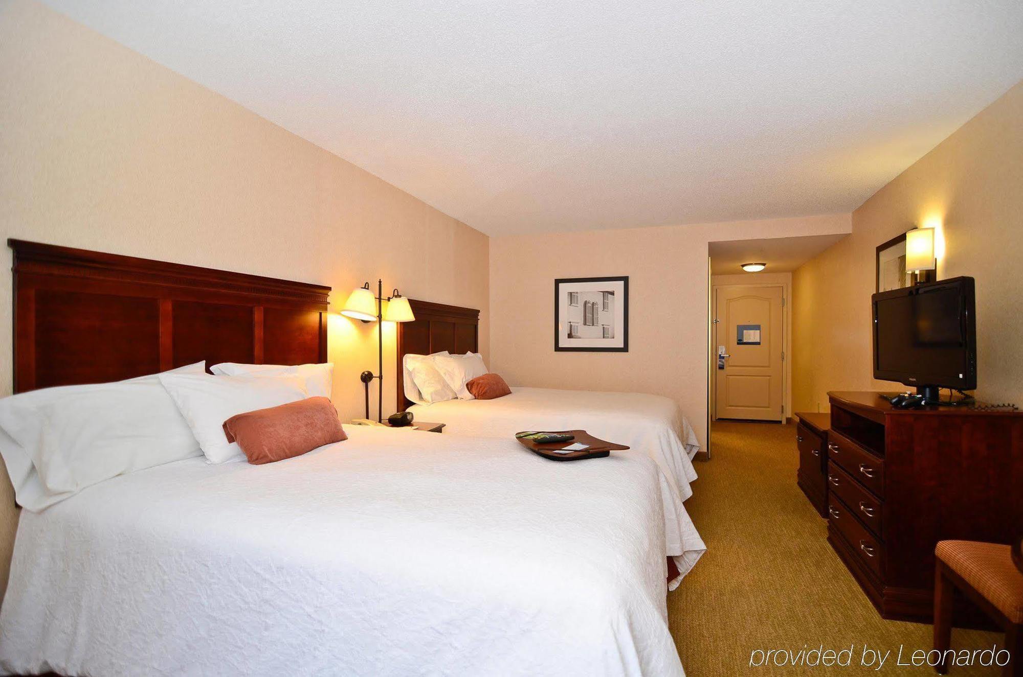 Hampton Inn & Suites By Hilton Plymouth Extérieur photo