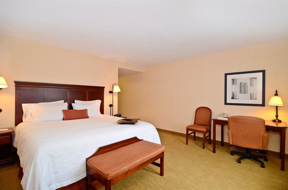 Hampton Inn & Suites By Hilton Plymouth Extérieur photo