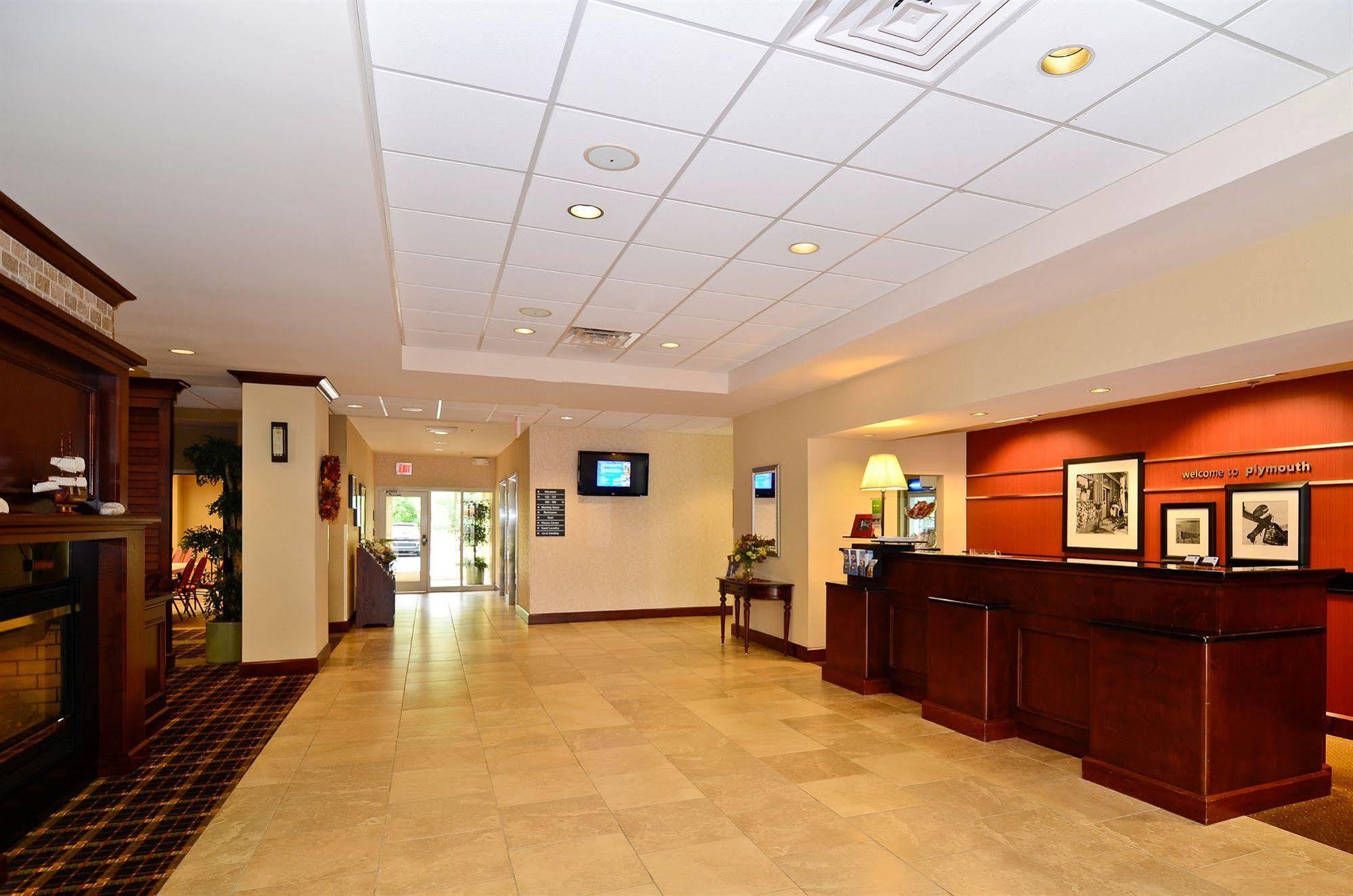 Hampton Inn & Suites By Hilton Plymouth Extérieur photo